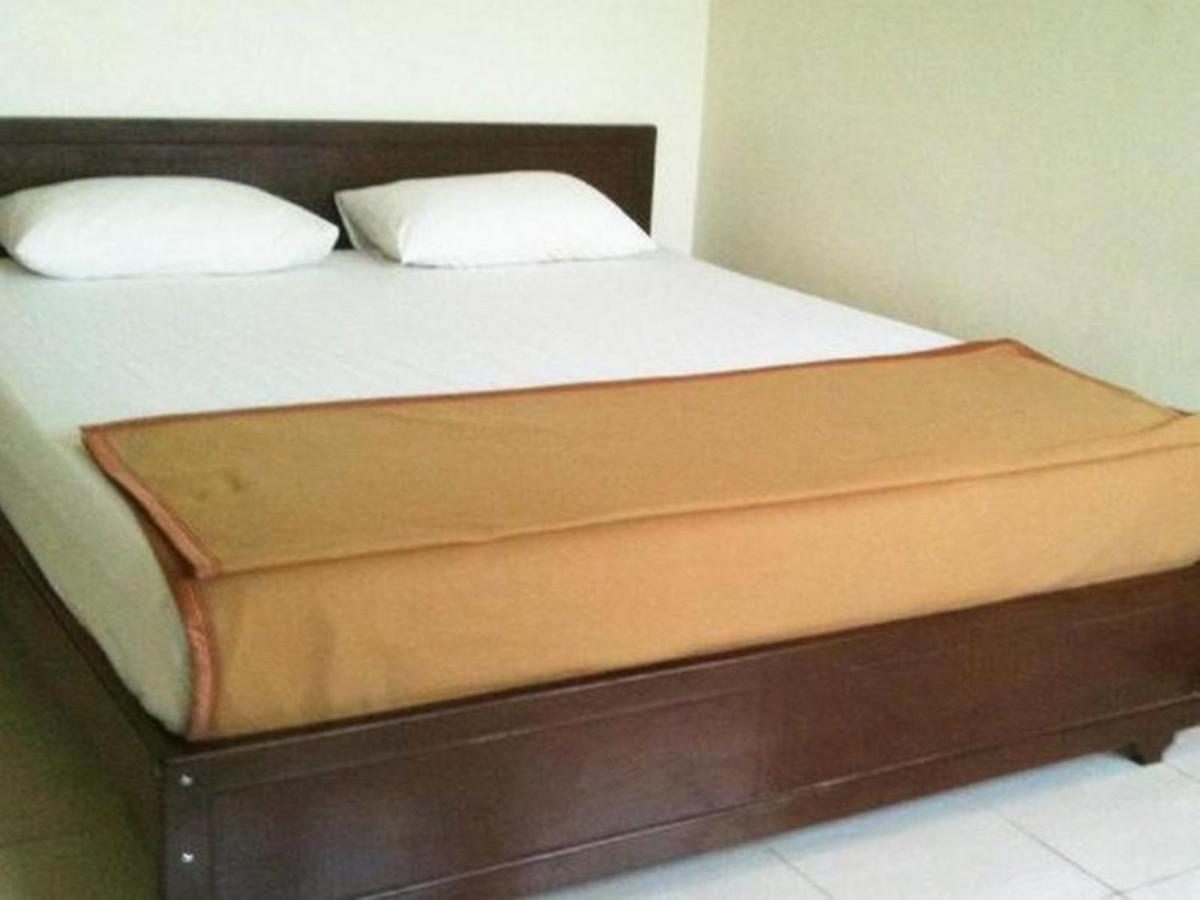 Aroma Hotel *